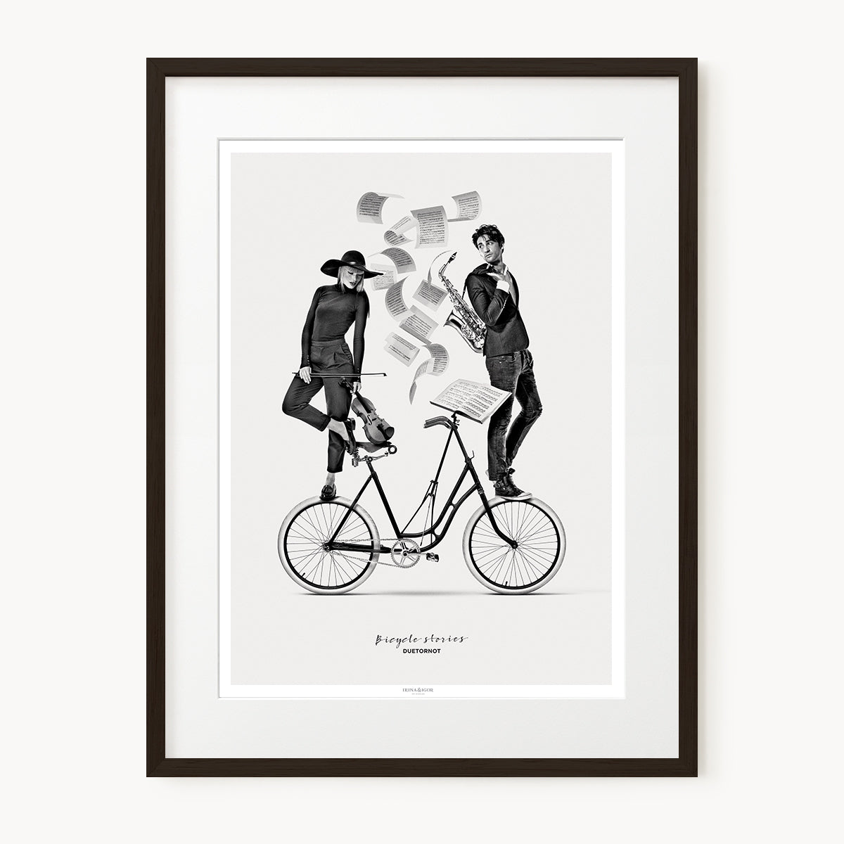 Duet or Not | Monochrome